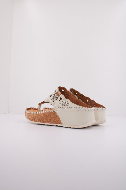 PIKOLINOS WC  en color NATA  (3)