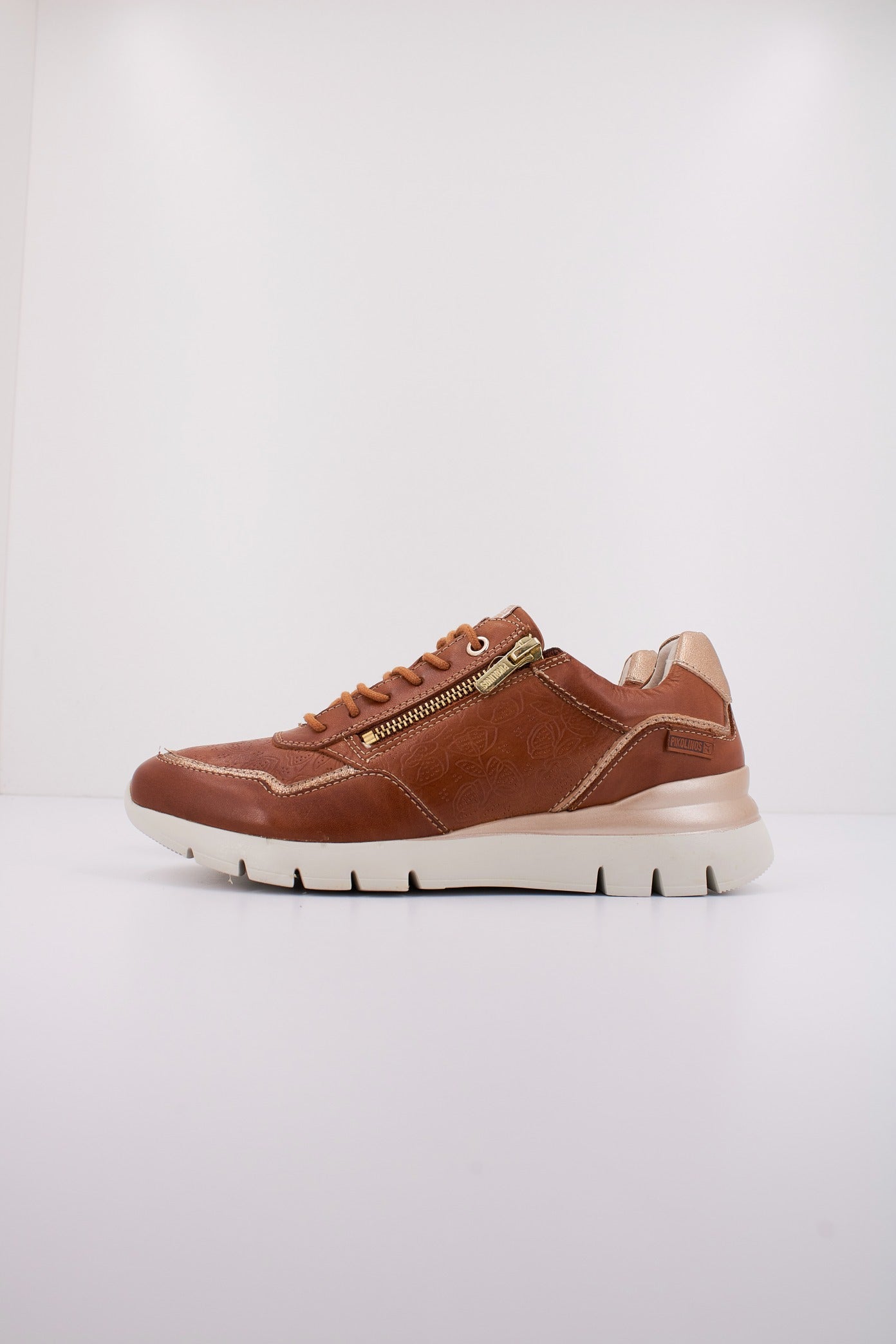 PIKOLINOS WR  en color BRANDY  (1)