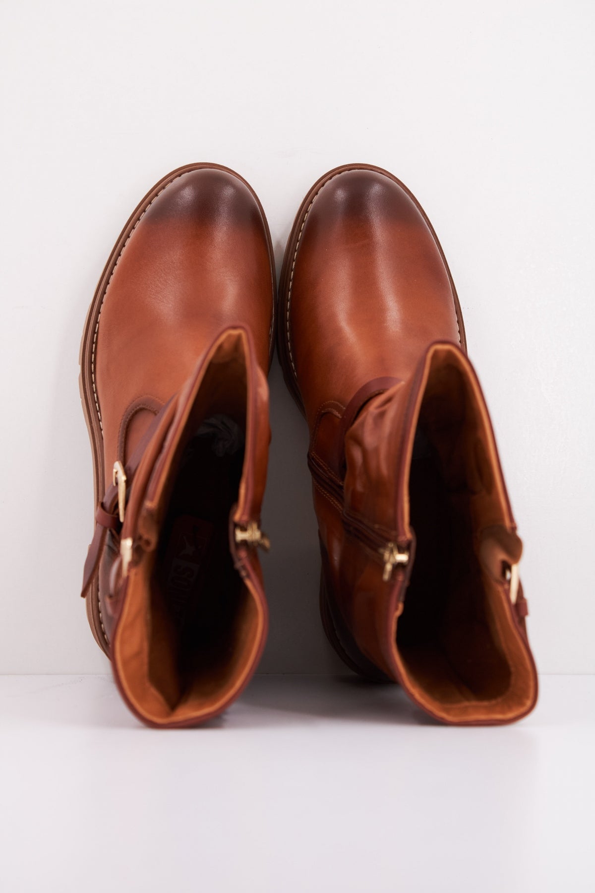 PIKOLINOS SORIA en color BRANDY  (3)