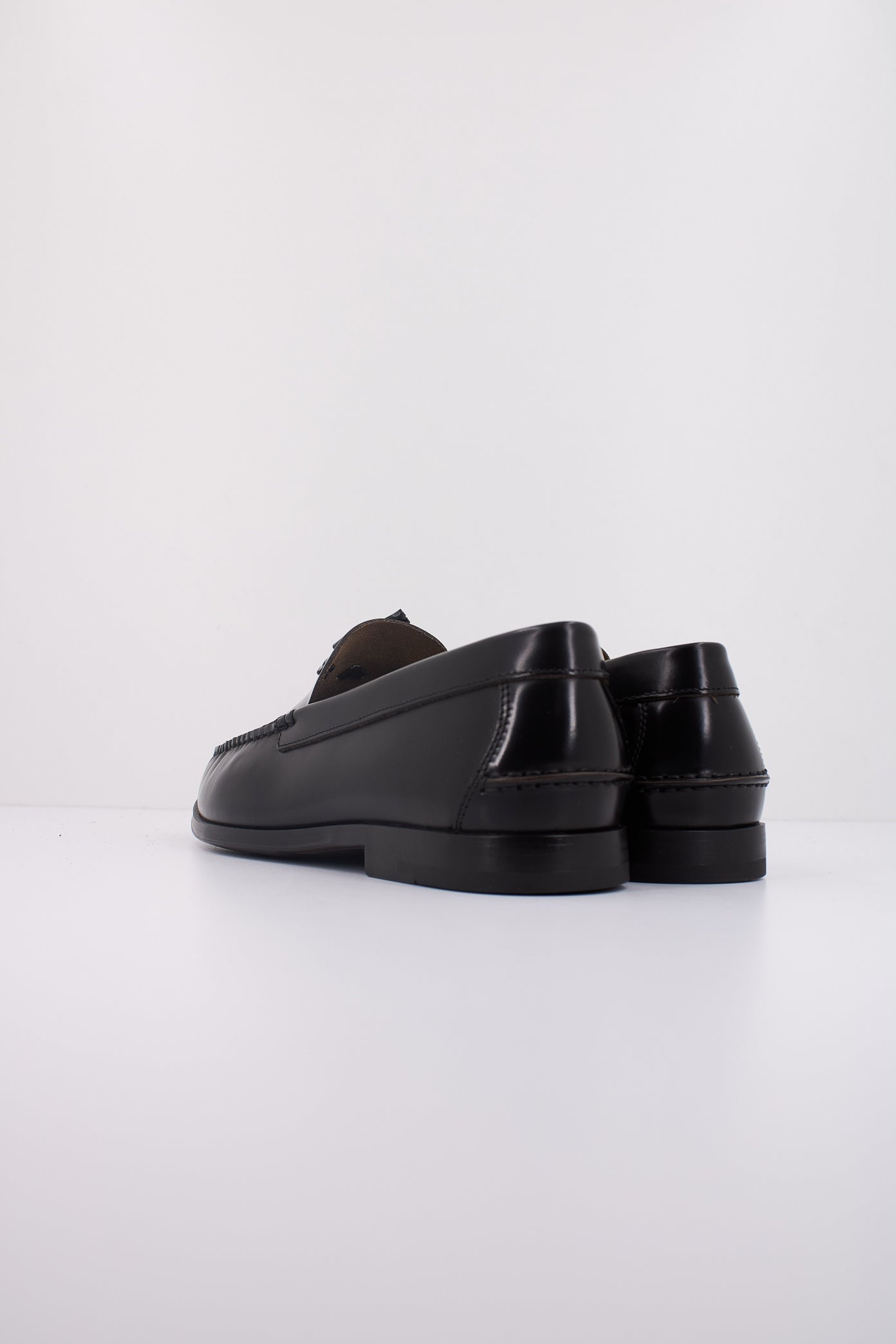 MARTINELLI FORTHILL en color BLACK  (4)