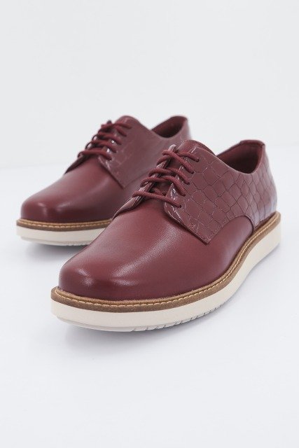 CLARKS GLICK DARBY en color MERLOT  (1)