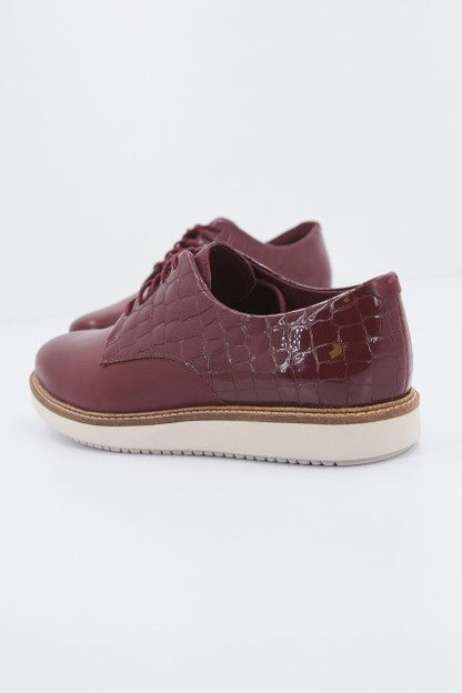 CLARKS GLICK DARBY en color MERLOT  (3)