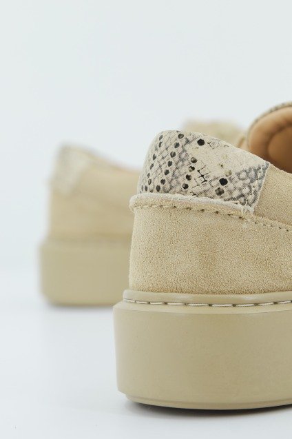 CLARKS HERO LITE LACE en color TAUPE  (4)