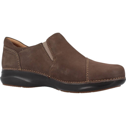 CLARKS APPLEY ZIP en color TAUPE  (5)
