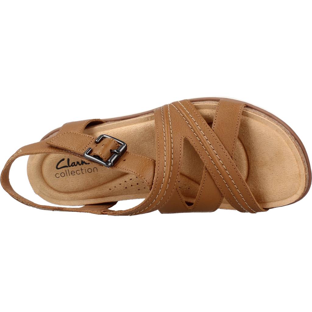 CLARKS  BRYNN AVE LIGHT en color TAN  (7)