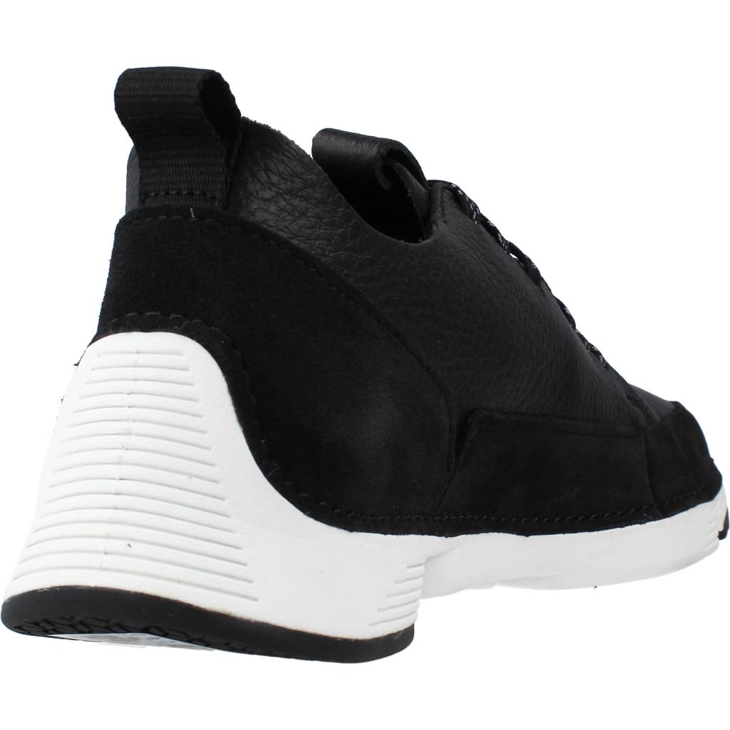CLARKS TRI SPARK en color BLACK  (3)