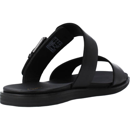 CLARKS  en color BLACK  (3)