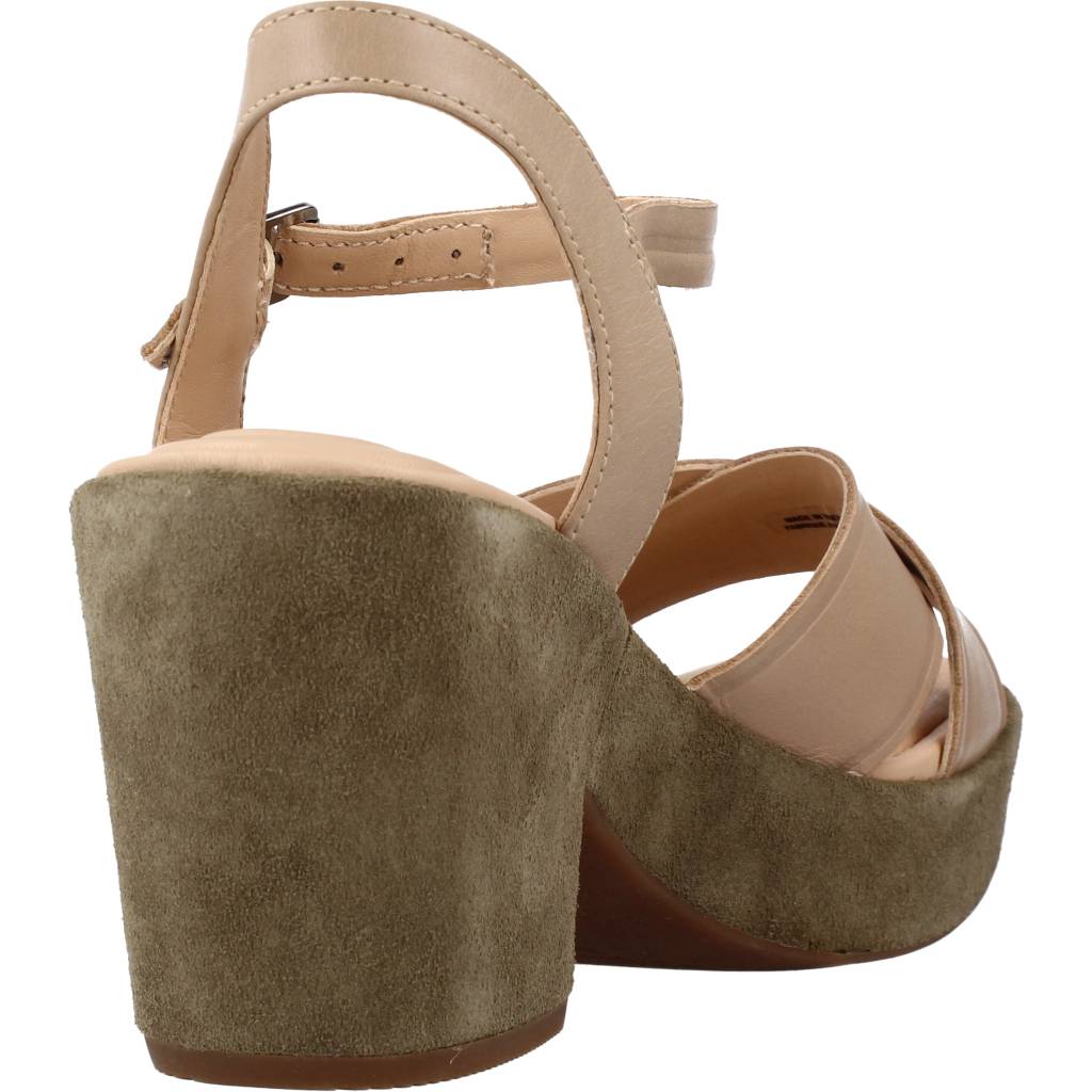 CLARKS MARITSASTRAP en color TAUPE  (3)