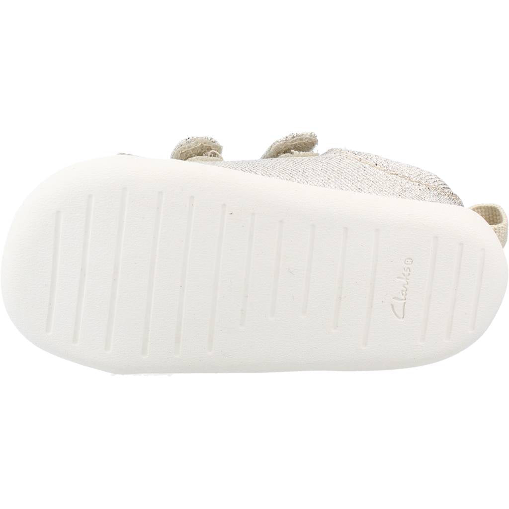 CLARKS ROAMER CRAFT T en color SILVER  (6)