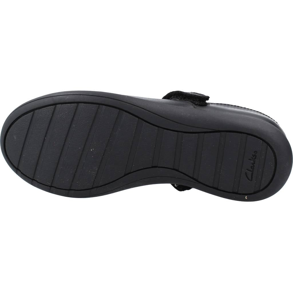 CLARKS ETCH BRIGHT K en color BLACK  (6)
