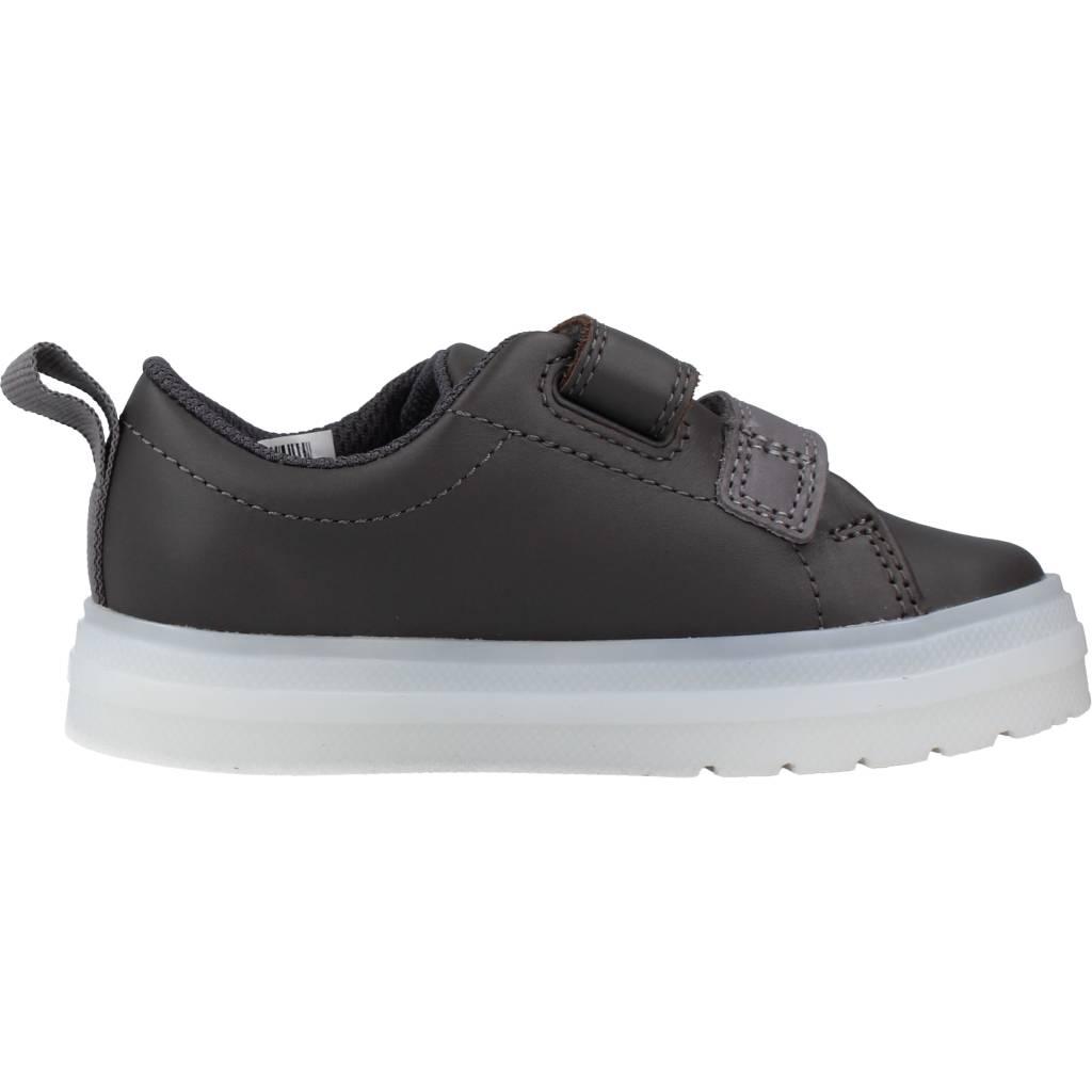 CLARKS FLARE BUG T en color GREY  (4)