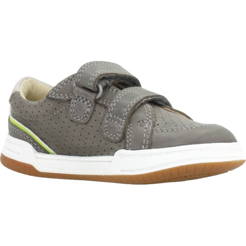 CLARKS FAWN SOLO T en color GREY  (5)