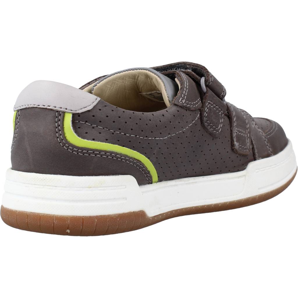 CLARKS FAWN SOLO K en color GREY  (3)