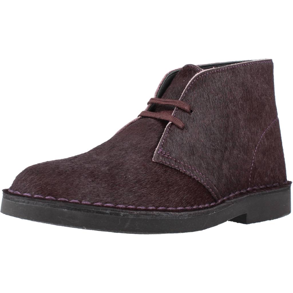 CLARKS DESERT BOOT  en color BURGUNDY  (1)