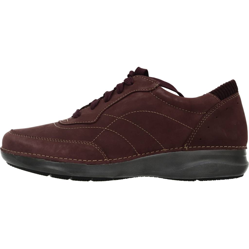 CLARKS APPLEY TIE en color BURGUNDY  (2)
