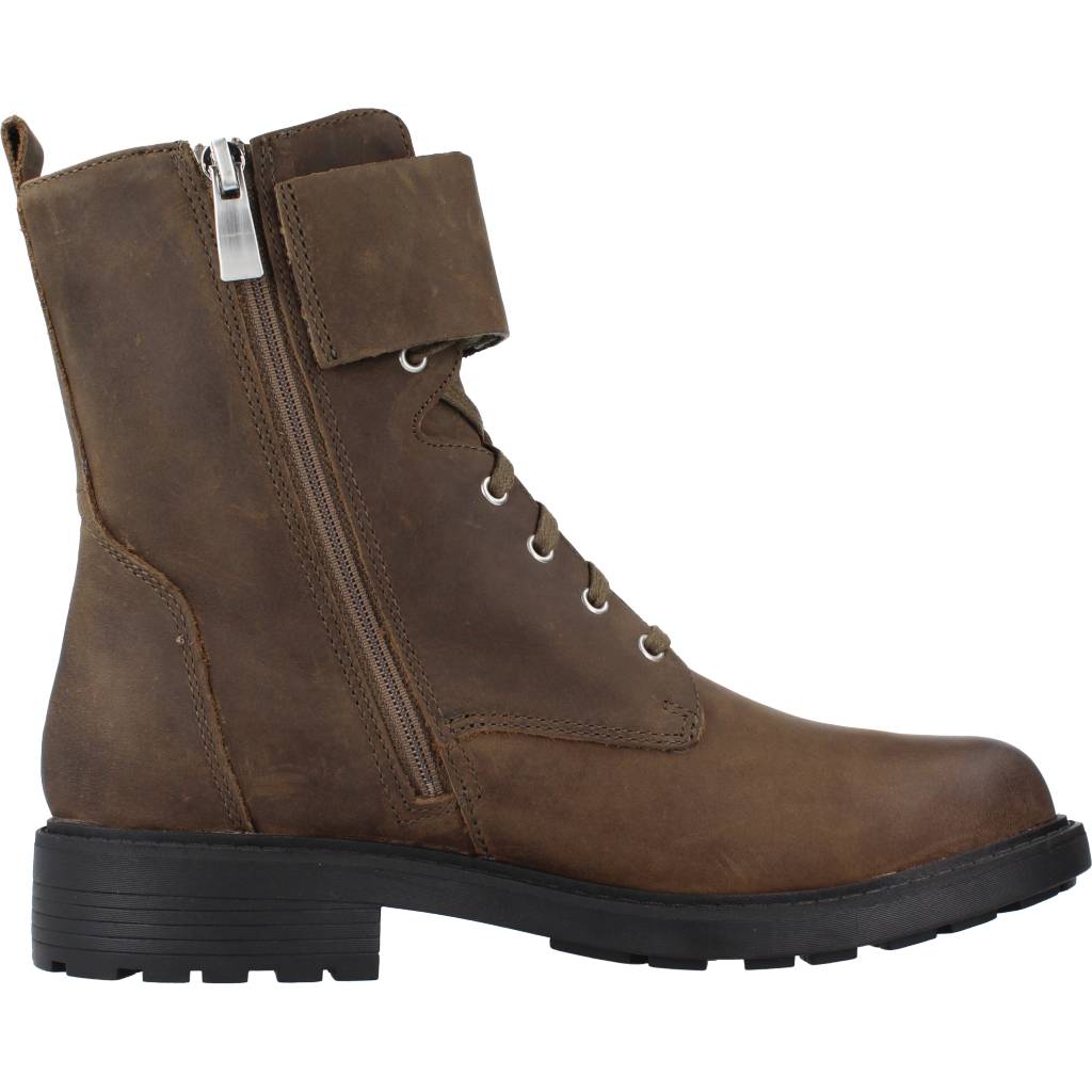 CLARKS ORINOCO LACE en color OLIVE  (4)