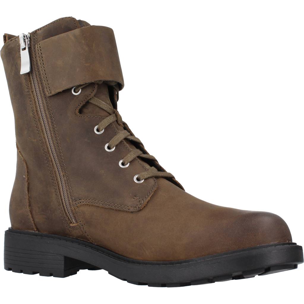 CLARKS ORINOCO LACE en color OLIVE  (5)