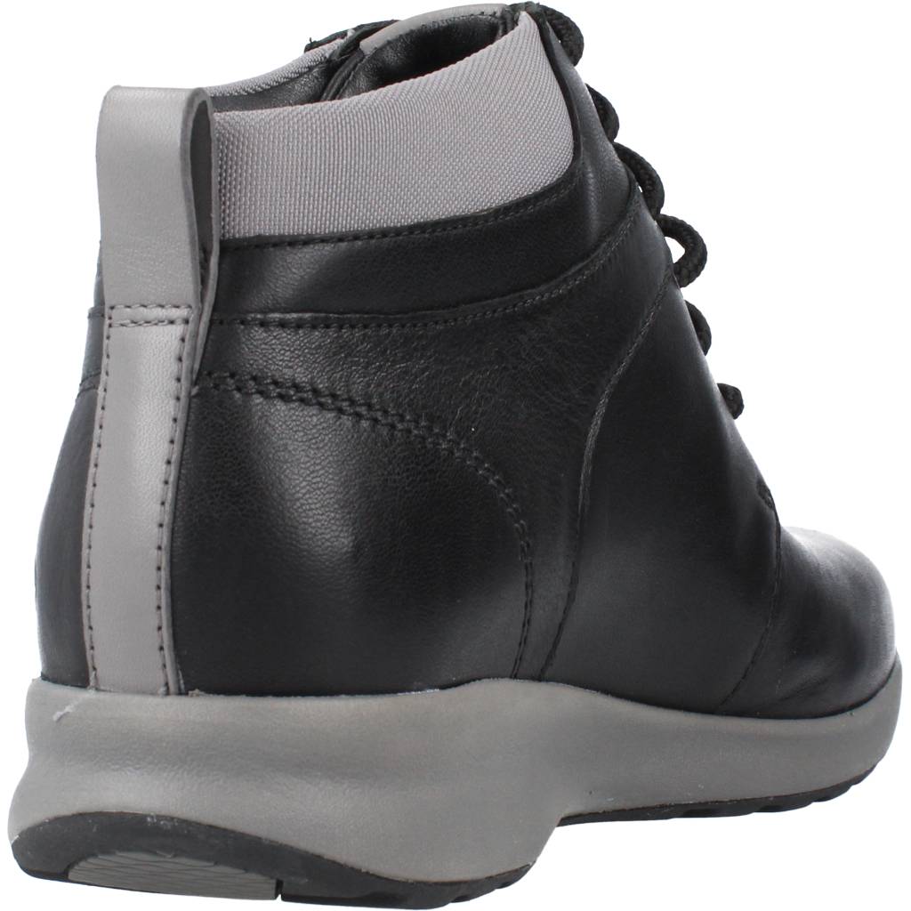 CLARKS UN ADORN WALK en color BLACK  (3)
