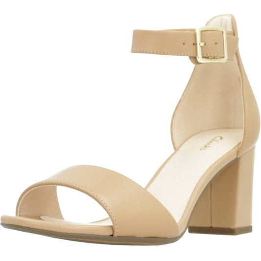 CLARKS DEVA MAE en color CAMEL  (1)