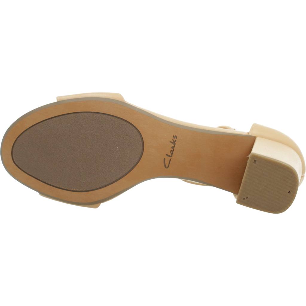 CLARKS DEVA MAE en color CAMEL  (6)