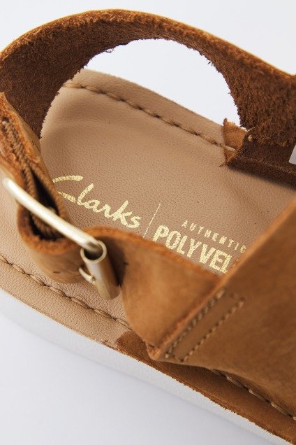 CLARKS VELHILL STRAP LIGHT en color TAN  (4)