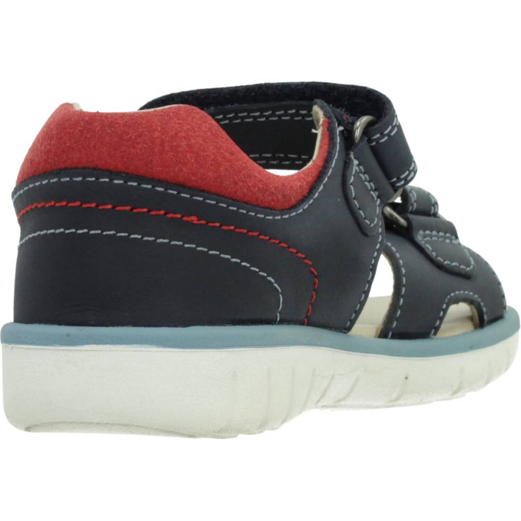 CLARKS ROAM SURF T en color NAVY  (3)