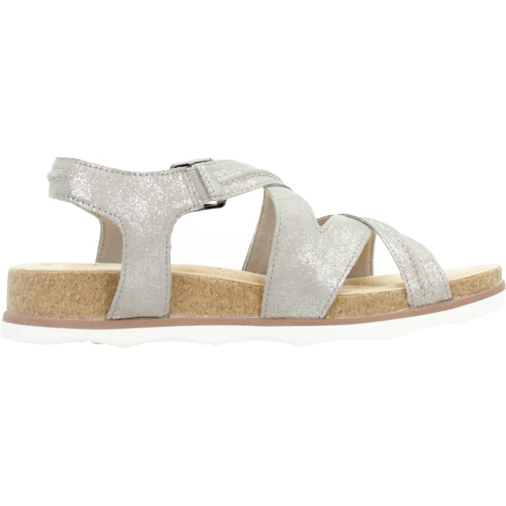 CLARKS BRYNN AVE en color TPMTLLC  (4)
