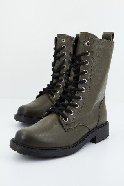 CLARKS  ORINOCO STYLE en color DRKOLV  (1)