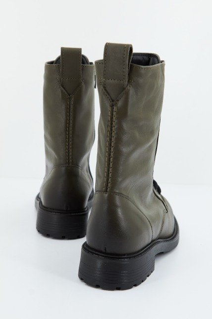 CLARKS  ORINOCO STYLE en color DRKOLV  (3)