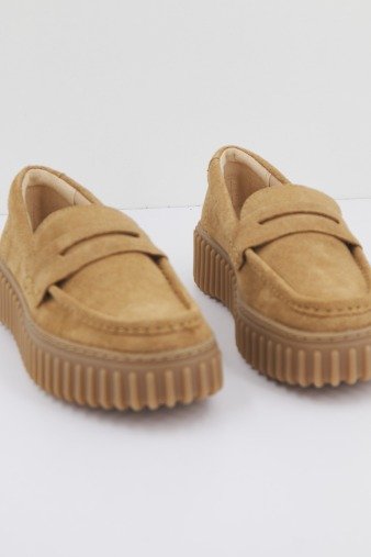 CLARKS TORHILL PENNY en color LIGHTTAN  (2)