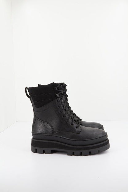 CLARKS ORIANNA HIKE en color BLACK  (2)
