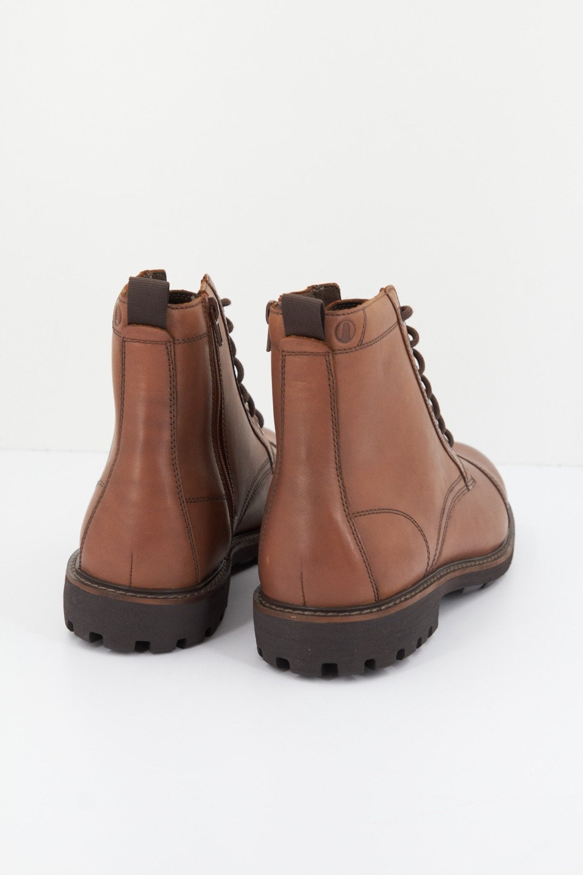 CLARKS BATCOMBE CAP en color DARKTAN  (3)
