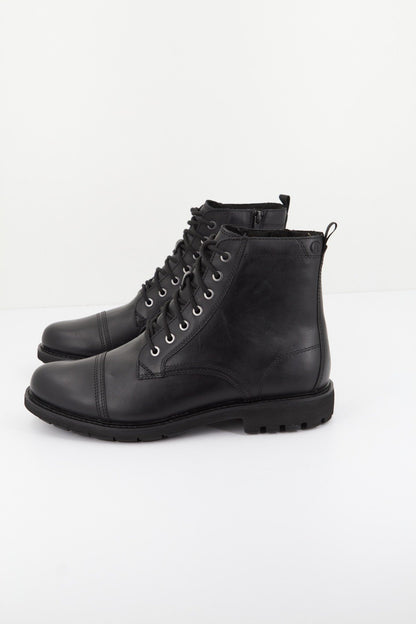 CLARKS BATCOMBE CAP en color BLACK  (1)