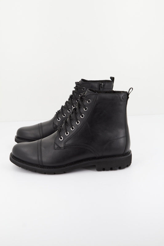 CLARKS BATCOMBE CAP en color BLACK  (1)
