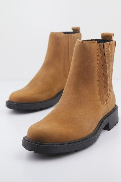 CLARKS ORINOCO MID en color BROWN  (2)