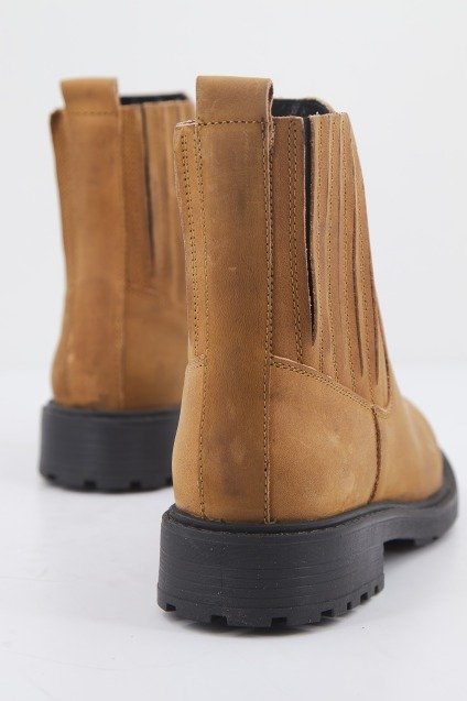 CLARKS ORINOCO MID en color BROWN  (3)