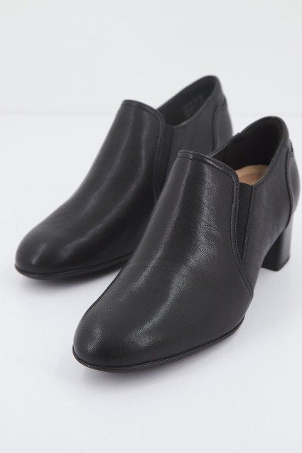 CLARKS  LINNAE WAY en color BLACK  (1)
