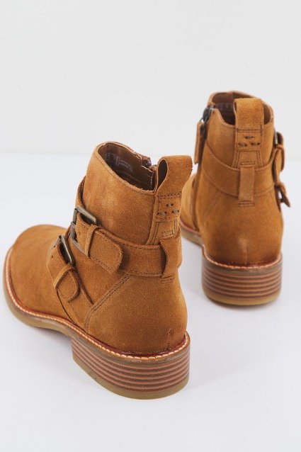 CLARKS COLOGNE BUCKLE en color TAN  (3)