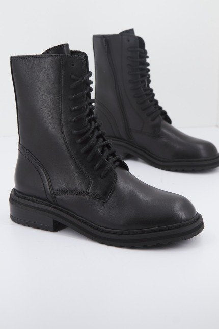 CLARKS TILHAM LACE en color BLACK  (2)