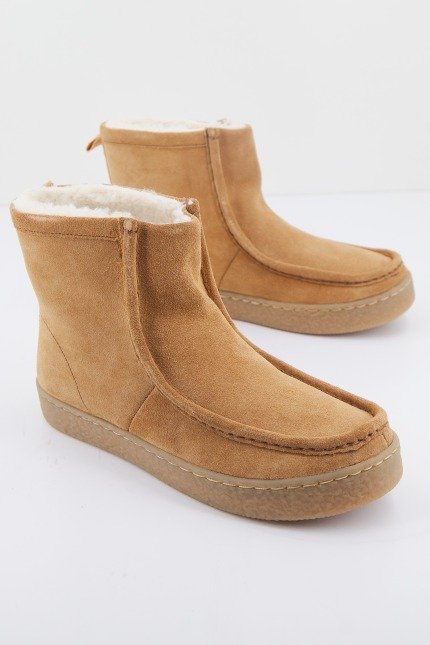 CLARKS BARLEIGH PULL en color TAN  (2)