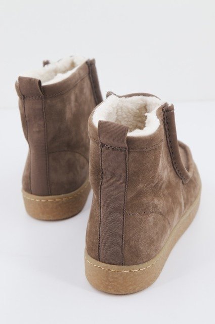 CLARKS  BARLEIGH PULL en color TAUPE  (3)