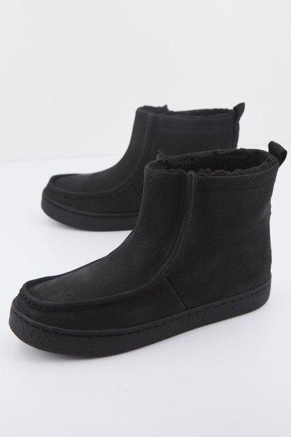 CLARKS BARLEIGH PULL en color BLACK  (2)