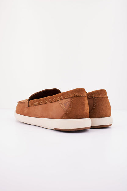 CLARKS BRATTON LOAFER en color TAN  (3)