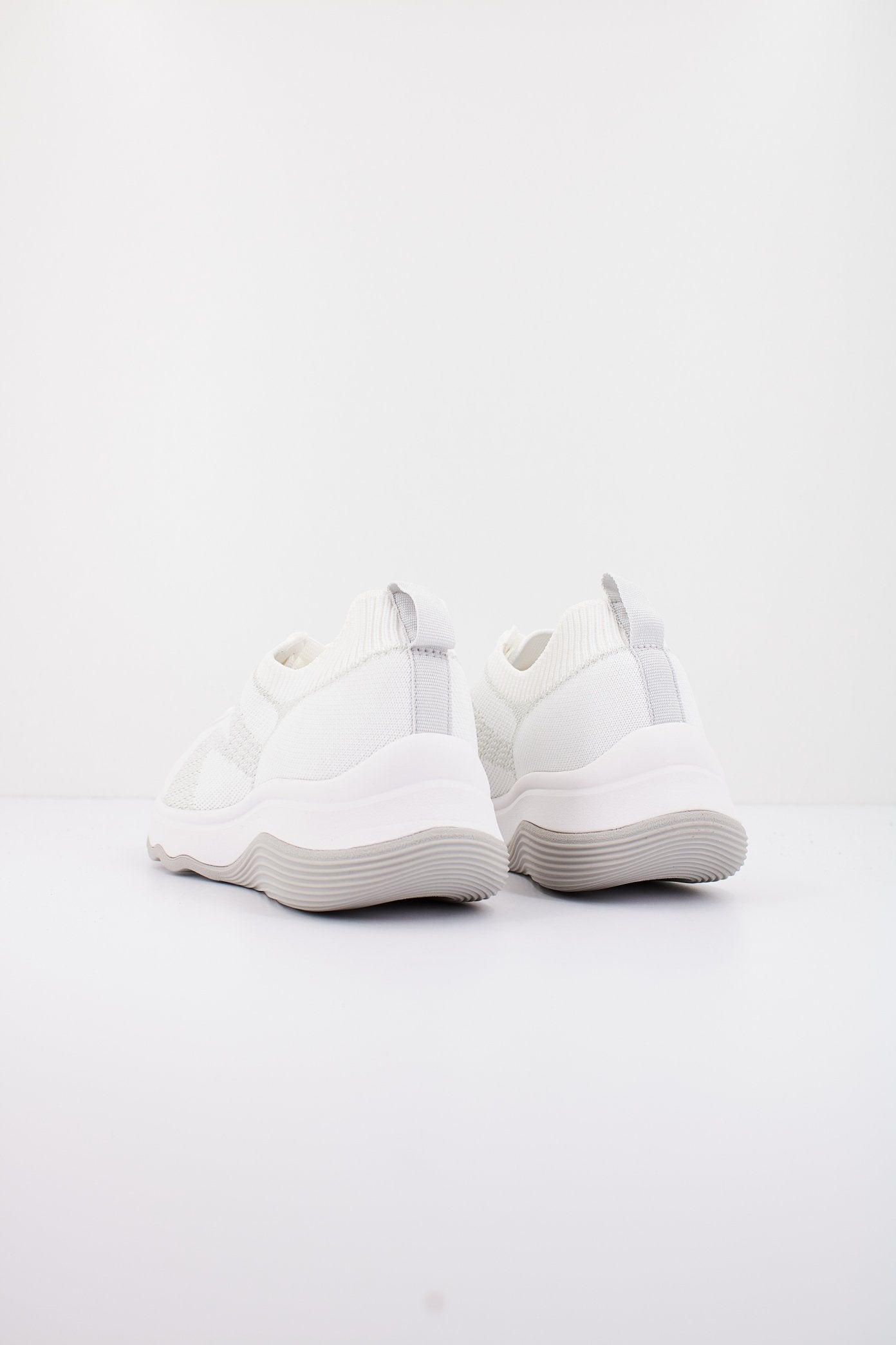 CLARKS CIRCUIT TIE en color WHITE  (3)