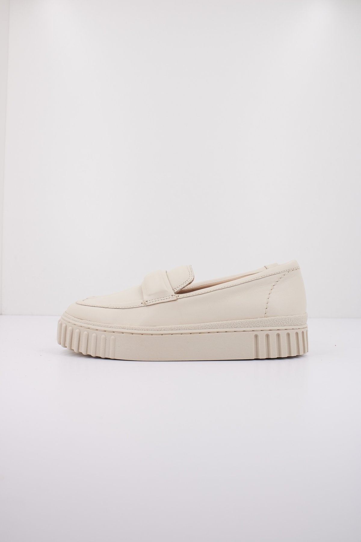 CLARKS MAYHILL COVE en color CREAM  (1)