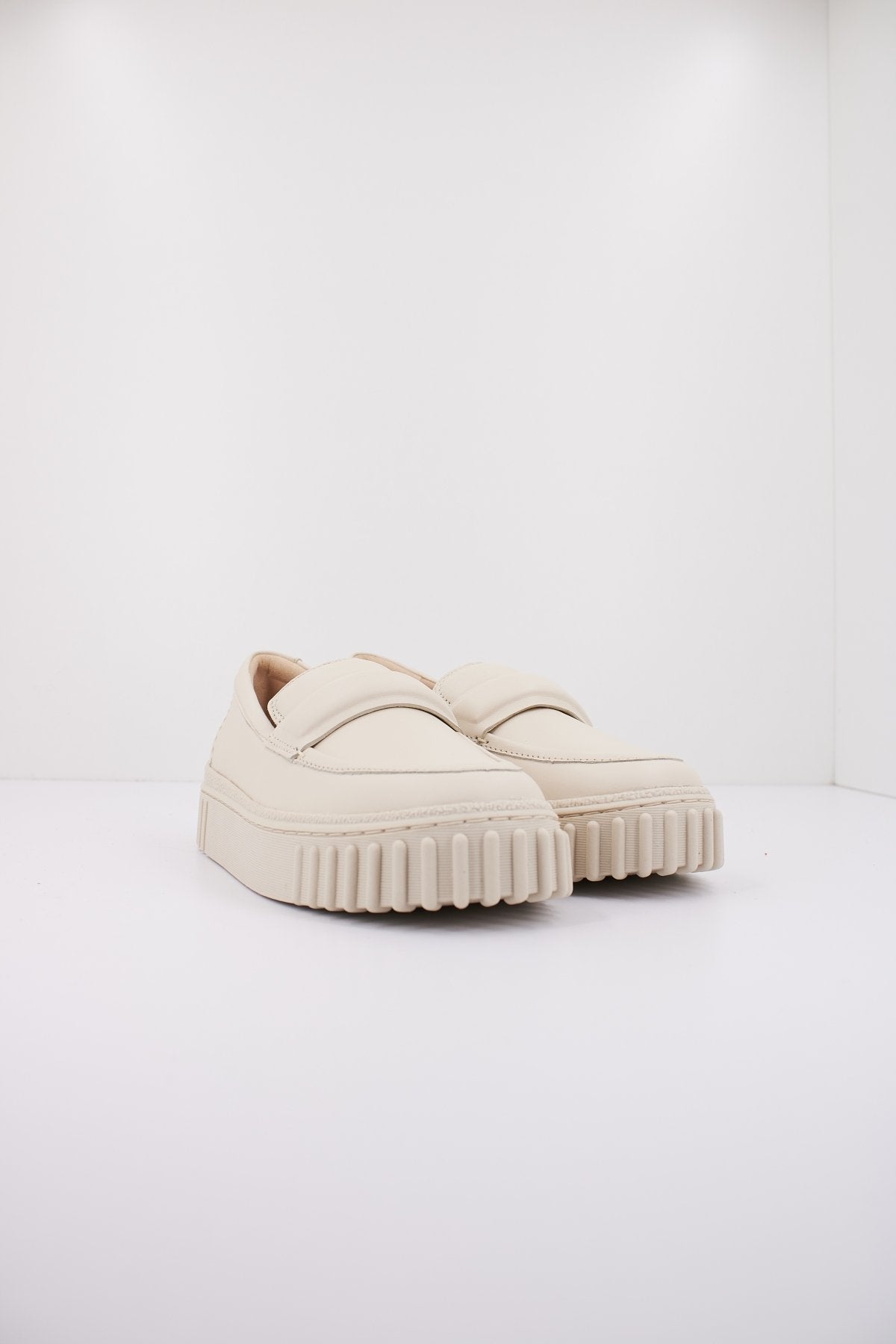 CLARKS MAYHILL COVE en color CREAM  (2)