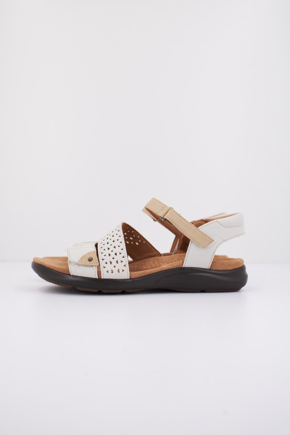 CLARKS KITLY WAY en color WHITE  (1)