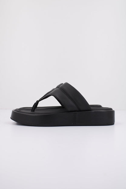 CLARKS ALDA WALK en color BLACK  (1)