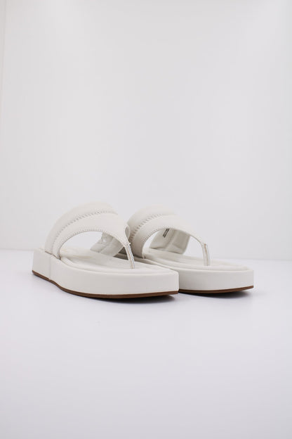 CLARKS ALDA WALK en color WHITE  (2)