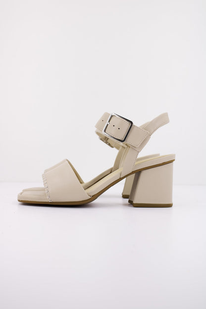 CLARKS SIARA BUCKLE en color SAND  (1)